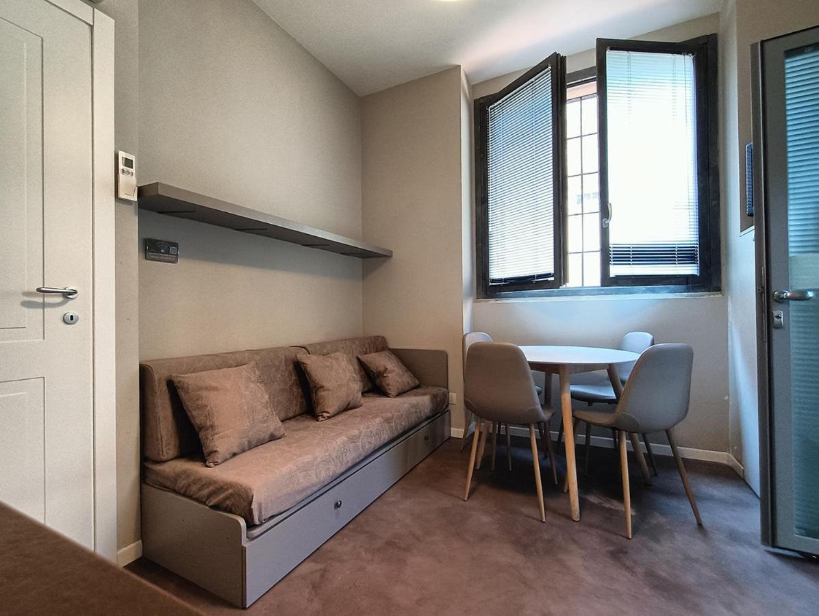 Game House In The Center Apartment Milan Luaran gambar